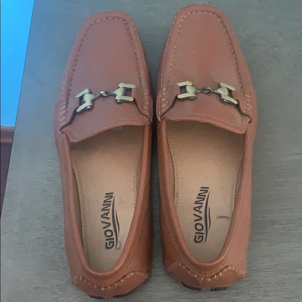Giovanni loafers- never worn